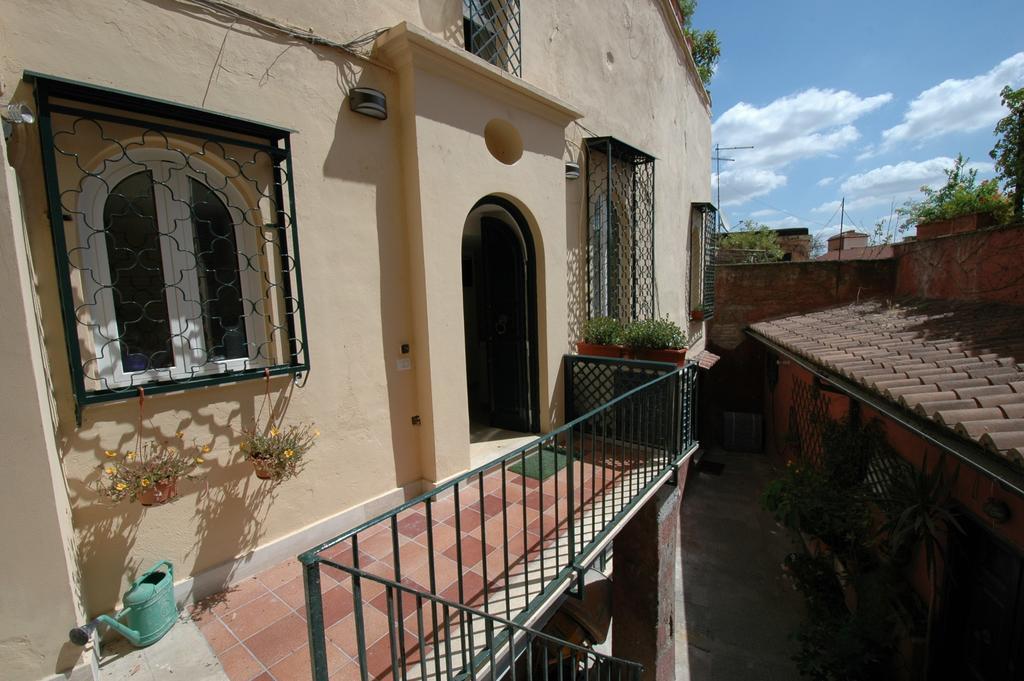 Historical Center Rome Navona Ac 2 Rooms Holy Door Vatican 5 Minutes On Walk Exterior photo